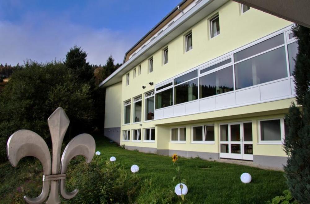"Gutshof Lilienfein" - Medical Resort & Herbal Spa Im Suedschwarzwald Wieden Bagian luar foto