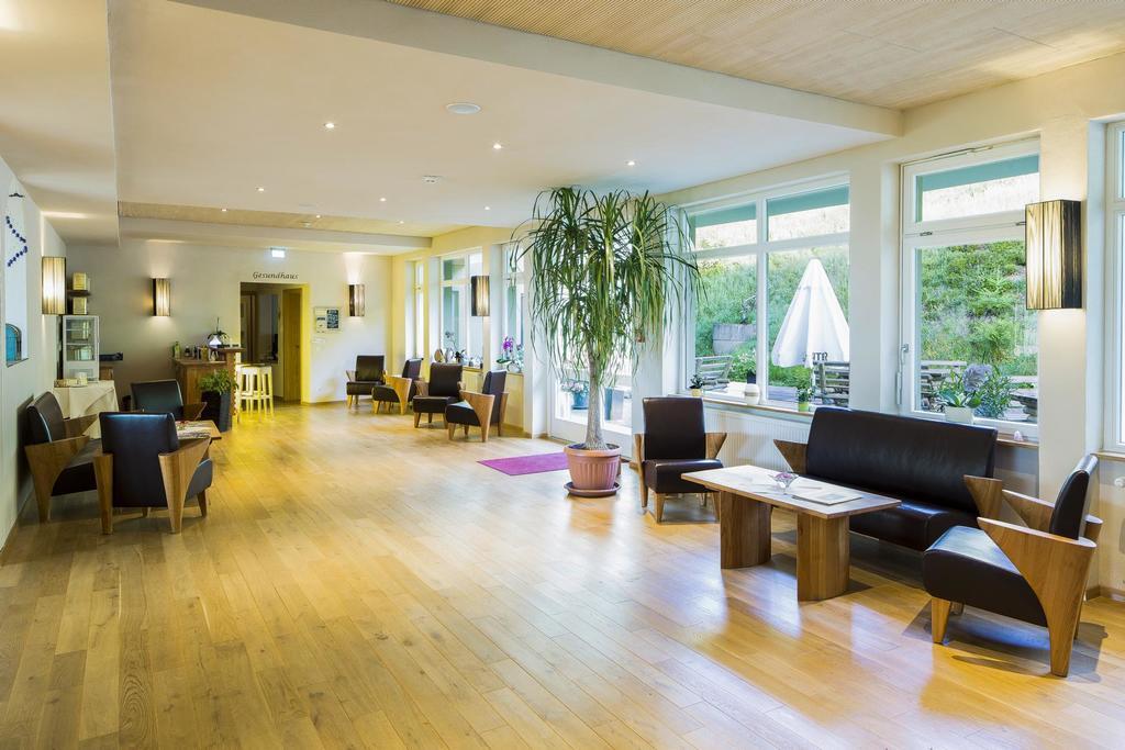 "Gutshof Lilienfein" - Medical Resort & Herbal Spa Im Suedschwarzwald Wieden Bagian luar foto