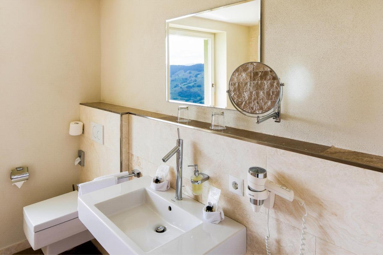 "Gutshof Lilienfein" - Medical Resort & Herbal Spa Im Suedschwarzwald Wieden Bagian luar foto